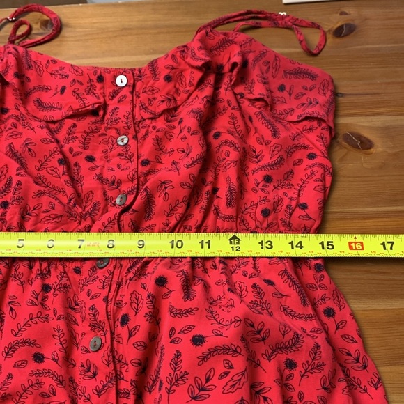 Universal Thread Lightweight Summer Dress w Adjustable Straps & Front Buttons - Picture 11 of 12